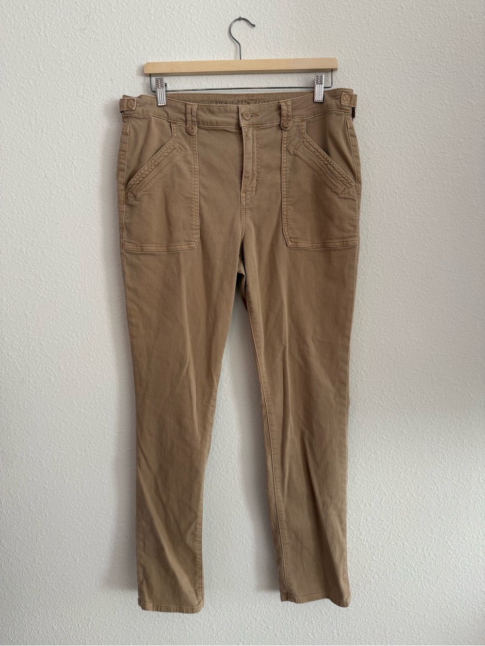 American Eagle Outfitters Men's Khaki Utility Chinos